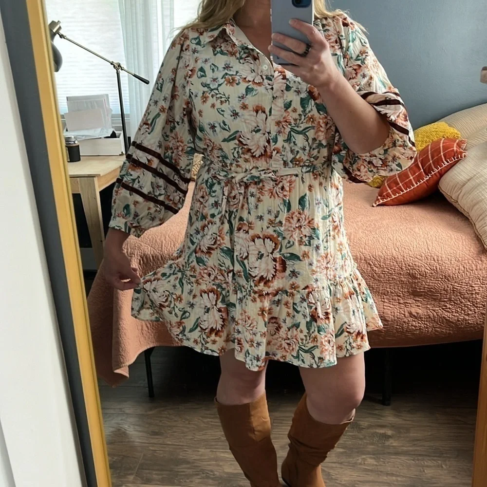 Lauren Conrad floral boho peasant ruffle hem mini dress size medium